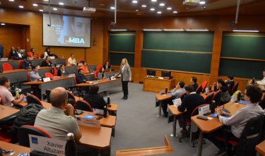 ESE Business School dio inicio a una nueva versión del Executive MBA Weekly 2023