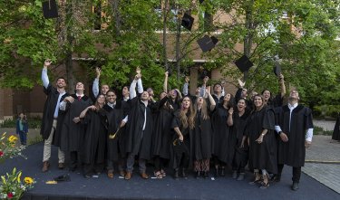 ESE Business School realizó la graduación de los alumnos del Executive Master en Gestión de Empresas y Organizaciones, Master en Finanzas e Inversiones y Master in Management
