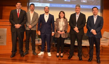 Centro de Estudios Financieros junto a Redbanc realizaron el seminario 