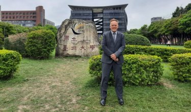 Director Académico del ESE participa en curso internacional en Taiwán